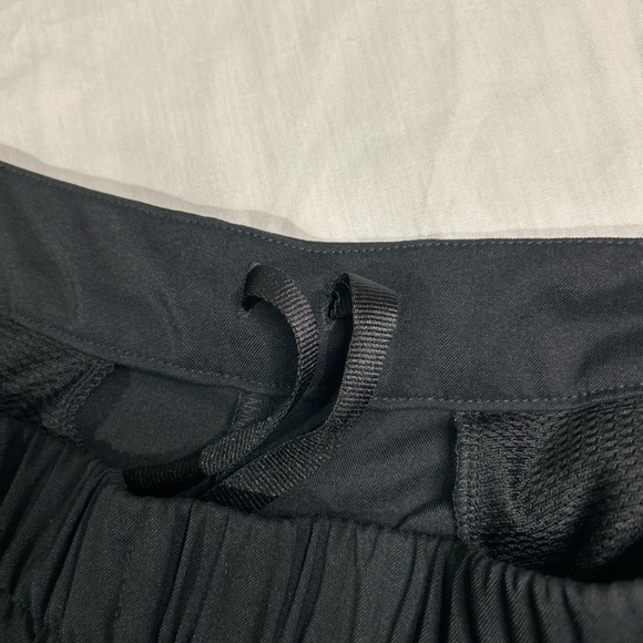 Nike Shorts Women's Medium Elastic Drawstring Waist Activewear Athleisure - Picture 5 of 13